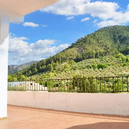 Charming House With Mountain View In + Garden Siles