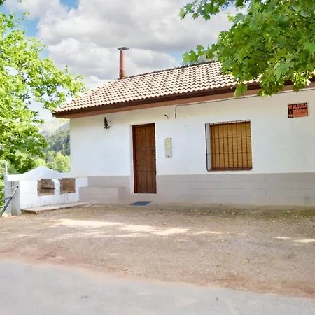 Charming House With Mountain View In + Garden * Siles